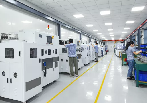 Assembly of cutting reinforcement separation molding system